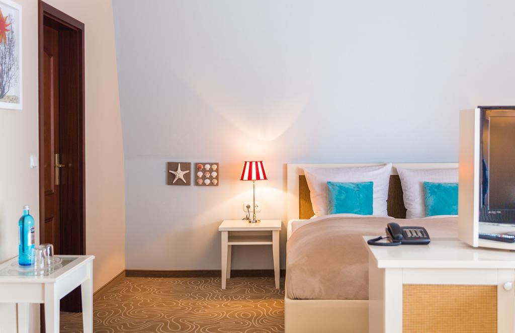 Mein Strandhaus - Hotel, Restaurant & Schwimmbad Timmendorfer Strand Luaran gambar